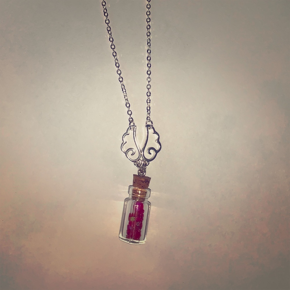 “Jar of Hearts” Necklace